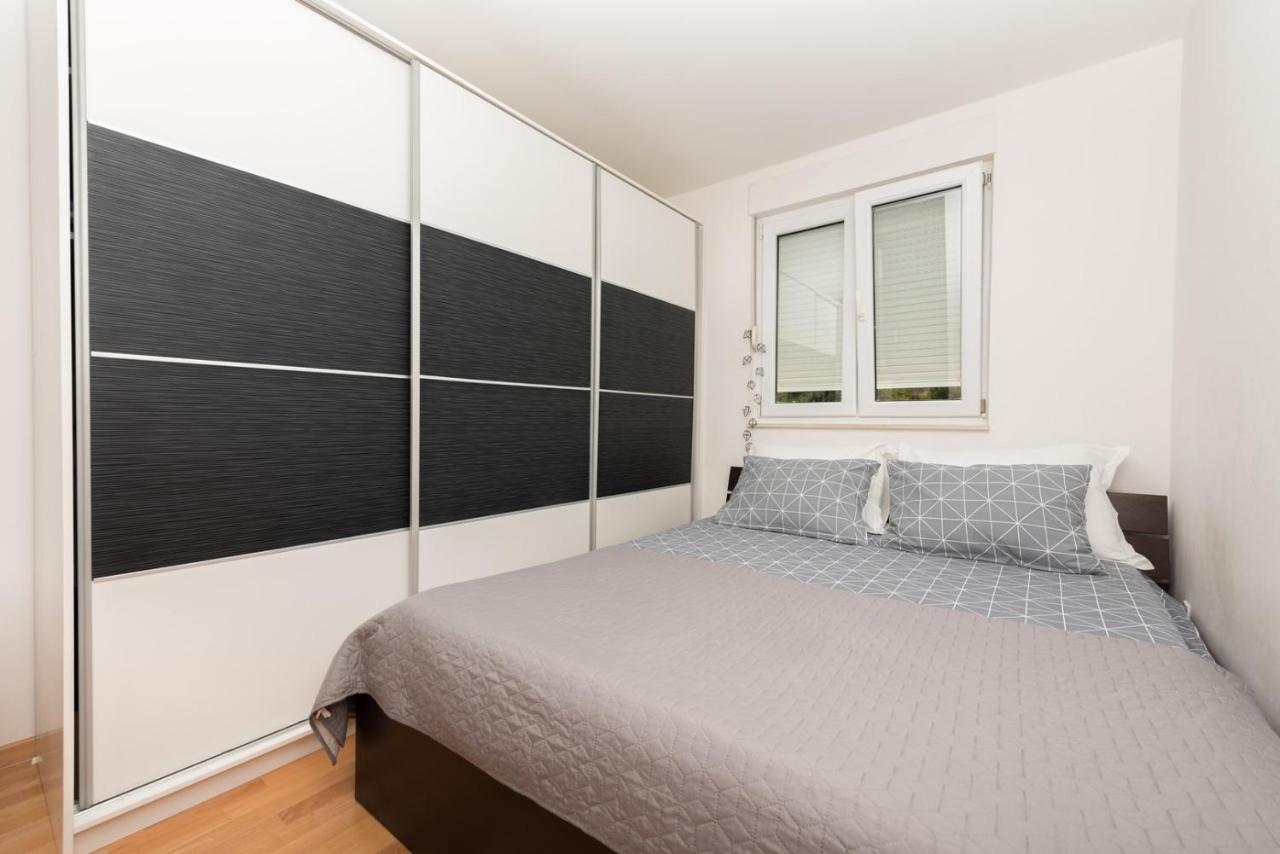 Apartment Sea View In Makarska, Free Parking Extérieur photo